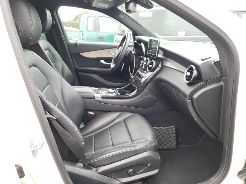 Photo 4 VIN: WDC0G4JBXHF132012 - MERCEDES-BENZ GLC 300 