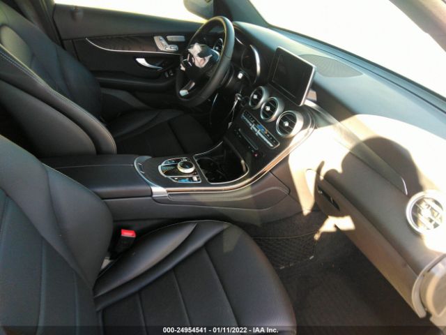 Photo 4 VIN: WDC0G4JBXJF360369 - MERCEDES-BENZ GLC 