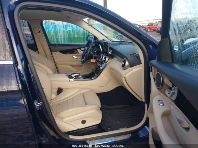 Photo 4 VIN: WDC0G4JBXKF603681 - MERCEDES-BENZ GLC 