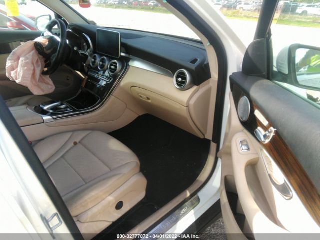 Photo 4 VIN: WDC0G4KB0HF224597 - MERCEDES-BENZ GLC 