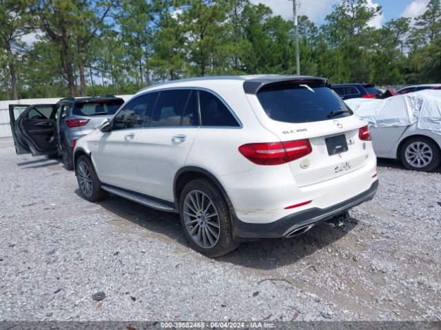 Photo 2 VIN: WDC0G4KB0JV111969 - MERCEDES-BENZ GLC-CLASS 