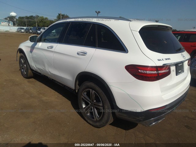 Photo 2 VIN: WDC0G4KB0KF632203 - MERCEDES-BENZ GLC-300 