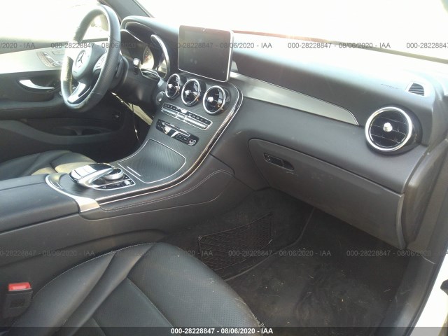 Photo 4 VIN: WDC0G4KB0KF632203 - MERCEDES-BENZ GLC-300 