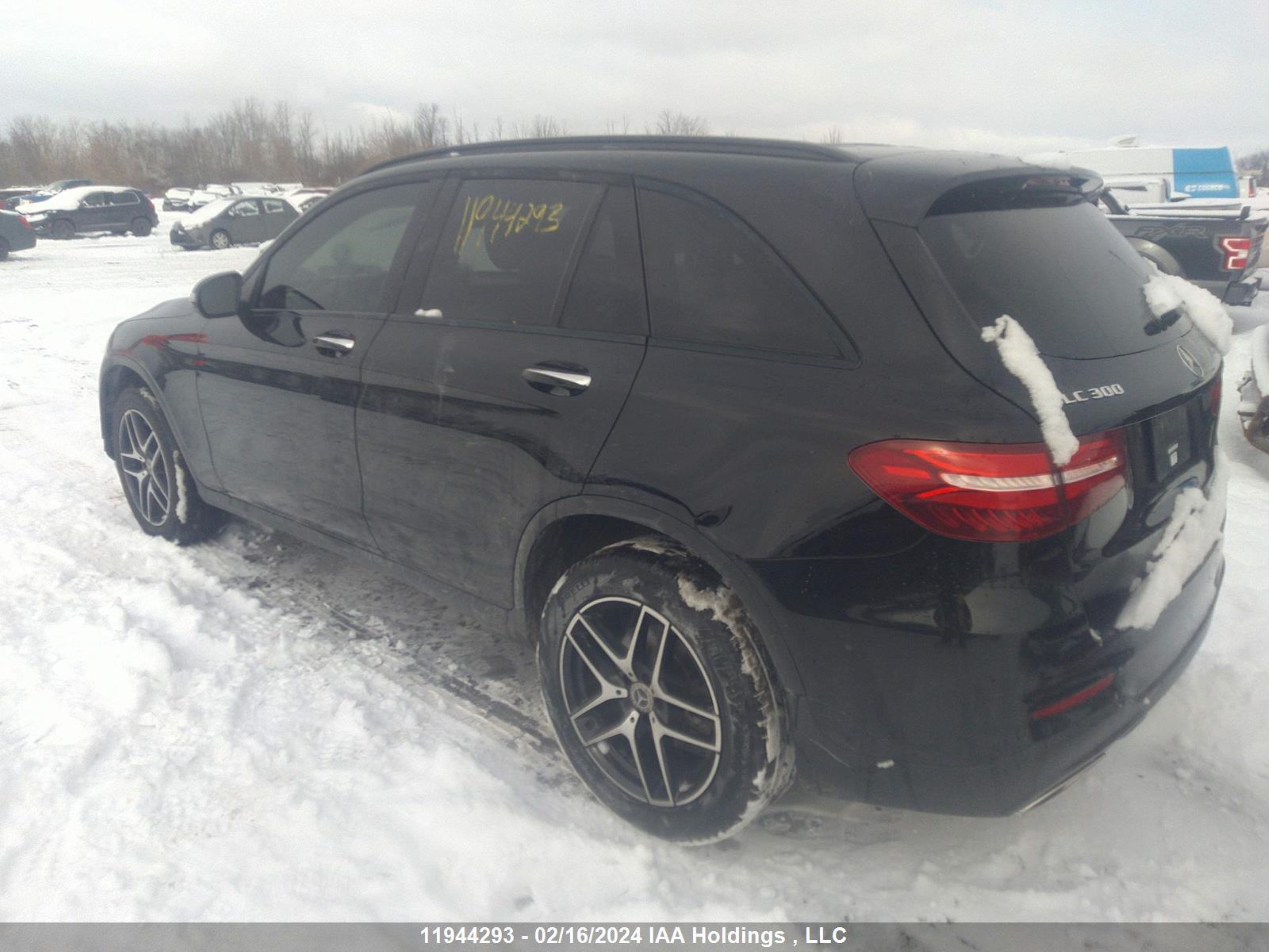 Photo 2 VIN: WDC0G4KB0KV135108 - MERCEDES-BENZ GLC 