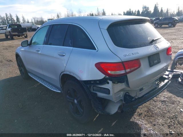 Photo 2 VIN: WDC0G4KB1GF026500 - MERCEDES-BENZ GLC 300 