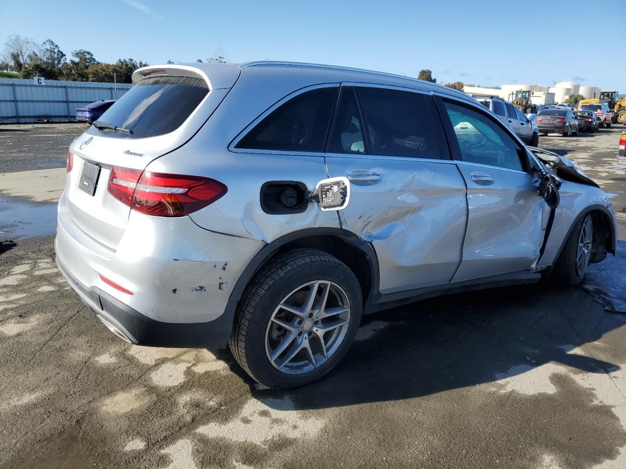 Photo 2 VIN: WDC0G4KB2HF130950 - MERCEDES-BENZ GLC 