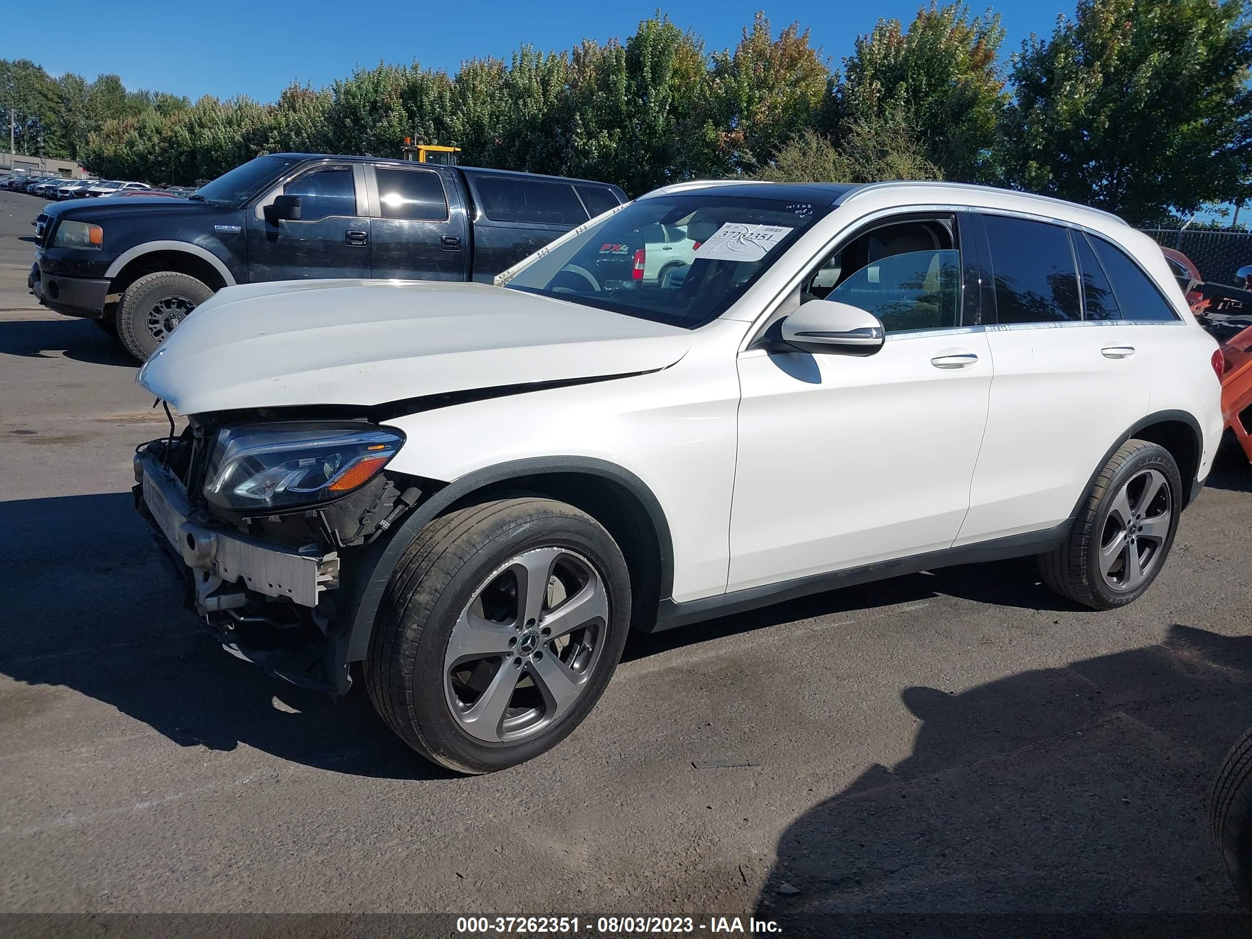 Photo 1 VIN: WDC0G4KB2JV091935 - MERCEDES-BENZ GLC 