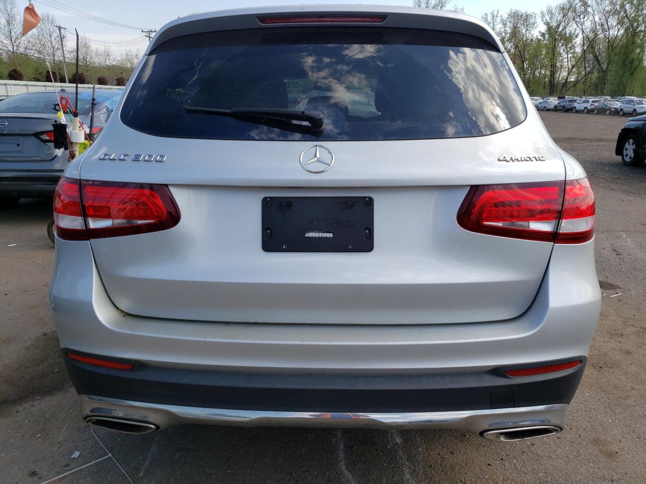 Photo 4 VIN: WDC0G4KB2JV099761 - MERCEDES-BENZ GLC 