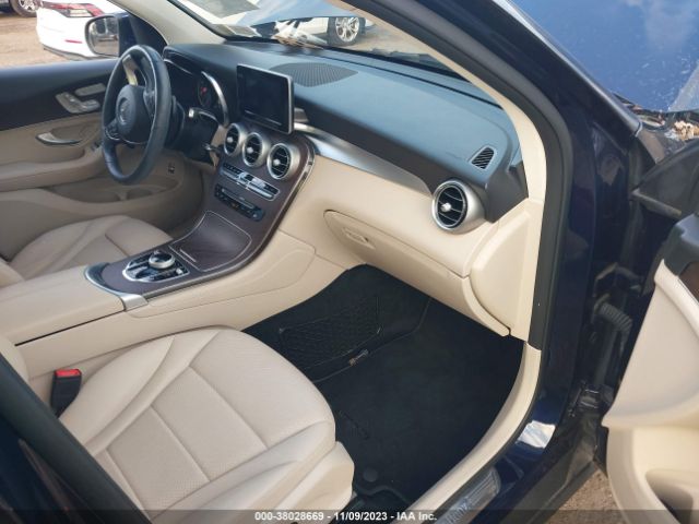 Photo 4 VIN: WDC0G4KB2KF660181 - MERCEDES-BENZ GLC 