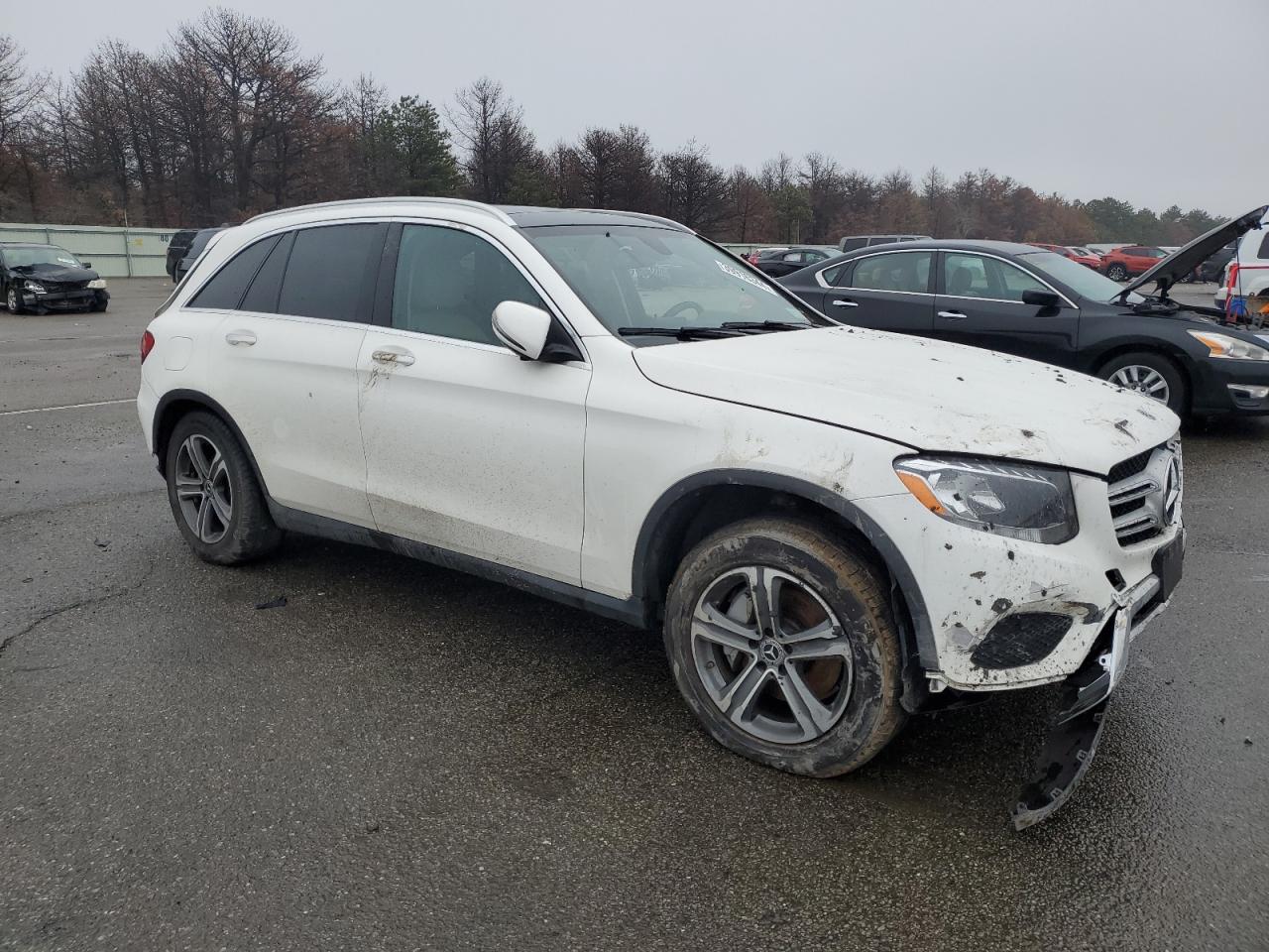 Photo 3 VIN: WDC0G4KB3JV068468 - MERCEDES-BENZ GLC 