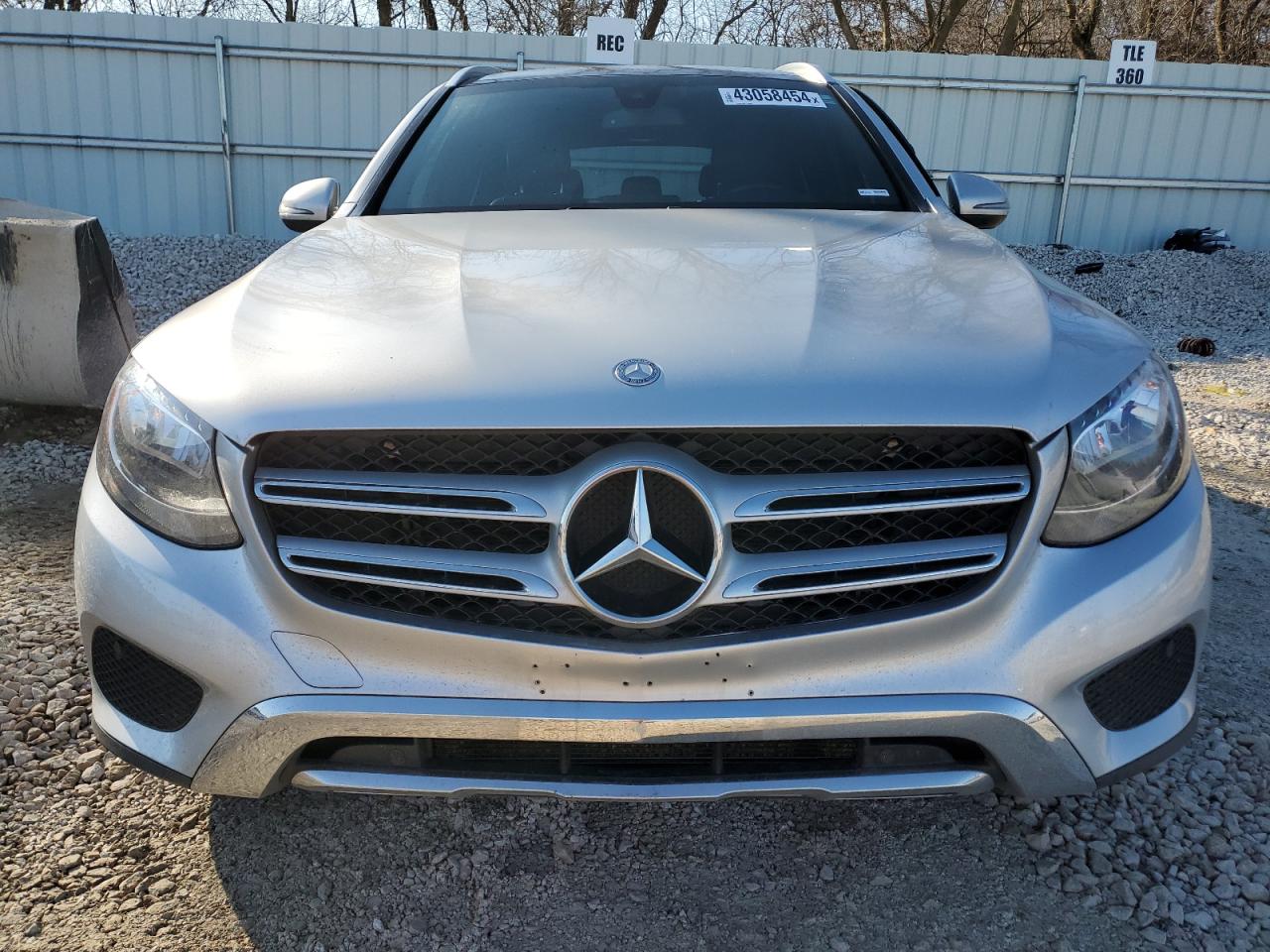 Photo 4 VIN: WDC0G4KB4HF117178 - MERCEDES-BENZ GLC 