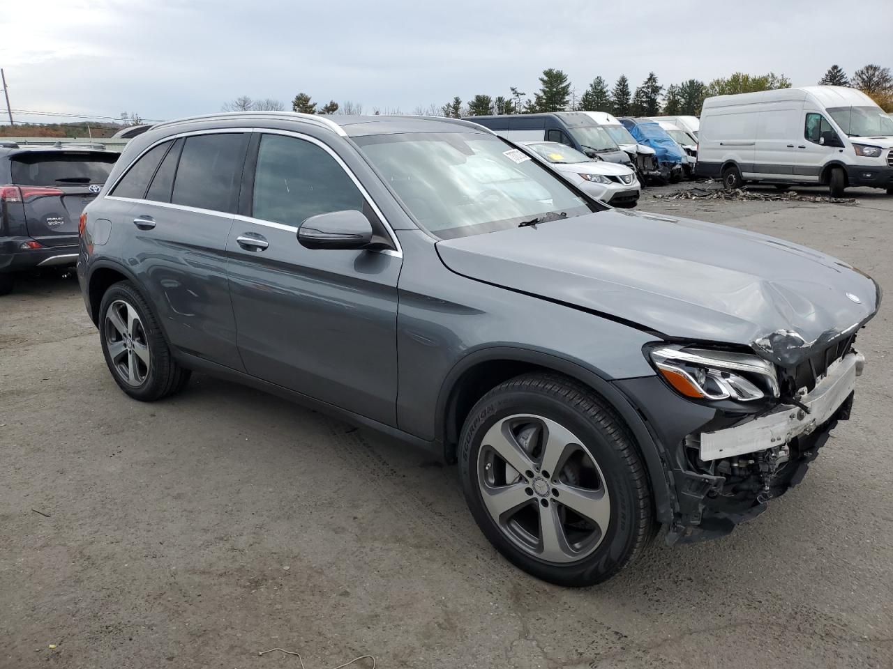 Photo 3 VIN: WDC0G4KB5HF123894 - MERCEDES-BENZ GLC 