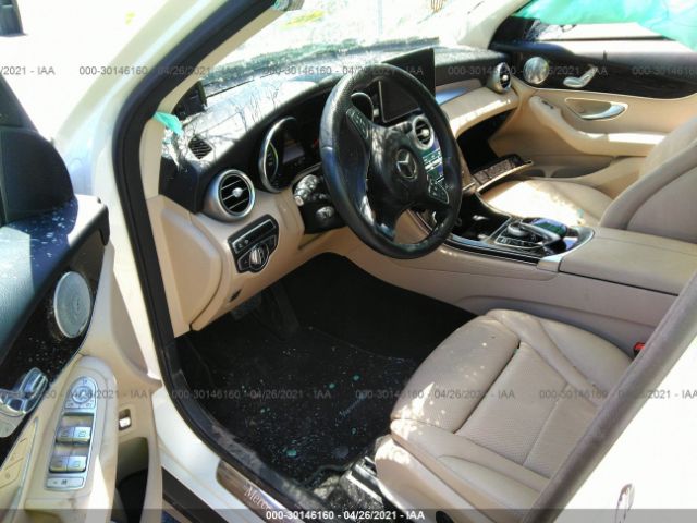 Photo 4 VIN: WDC0G4KB5HF127556 - MERCEDES-BENZ GLC 