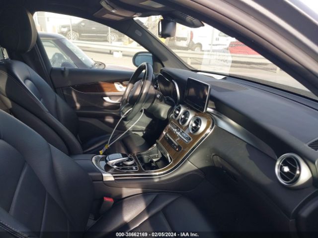 Photo 4 VIN: WDC0G4KB5HF129243 - MERCEDES-BENZ GLC 300 