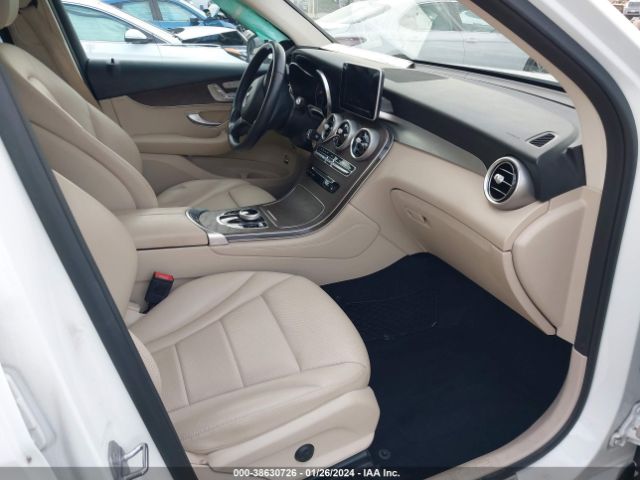 Photo 4 VIN: WDC0G4KB5K1004103 - MERCEDES-BENZ GLC 300 