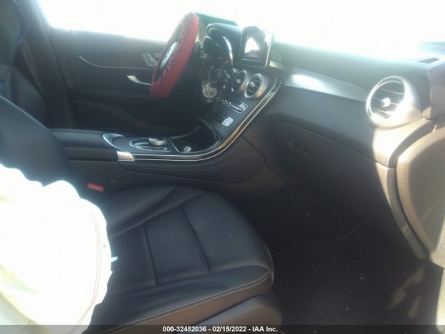 Photo 4 VIN: WDC0G4KB6JV111460 - MERCEDES-BENZ GLC 