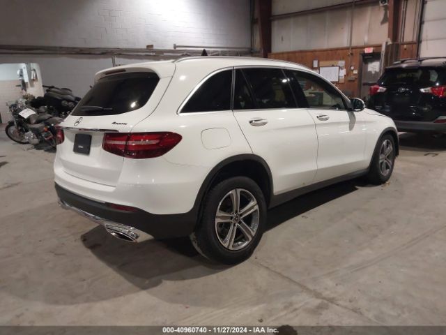 Photo 3 VIN: WDC0G4KB6KF637261 - MERCEDES-BENZ GLC-CLASS 