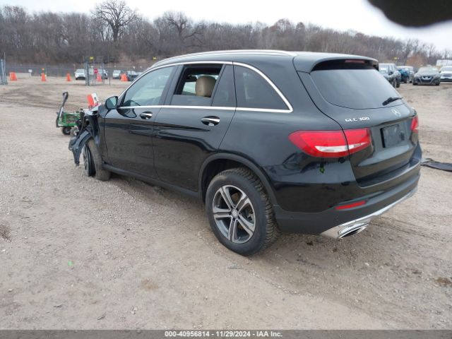 Photo 2 VIN: WDC0G4KB7HF176838 - MERCEDES-BENZ GLC-CLASS 