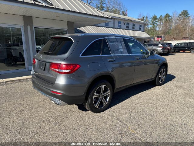 Photo 3 VIN: WDC0G4KB7HF242904 - MERCEDES-BENZ GLC-CLASS 