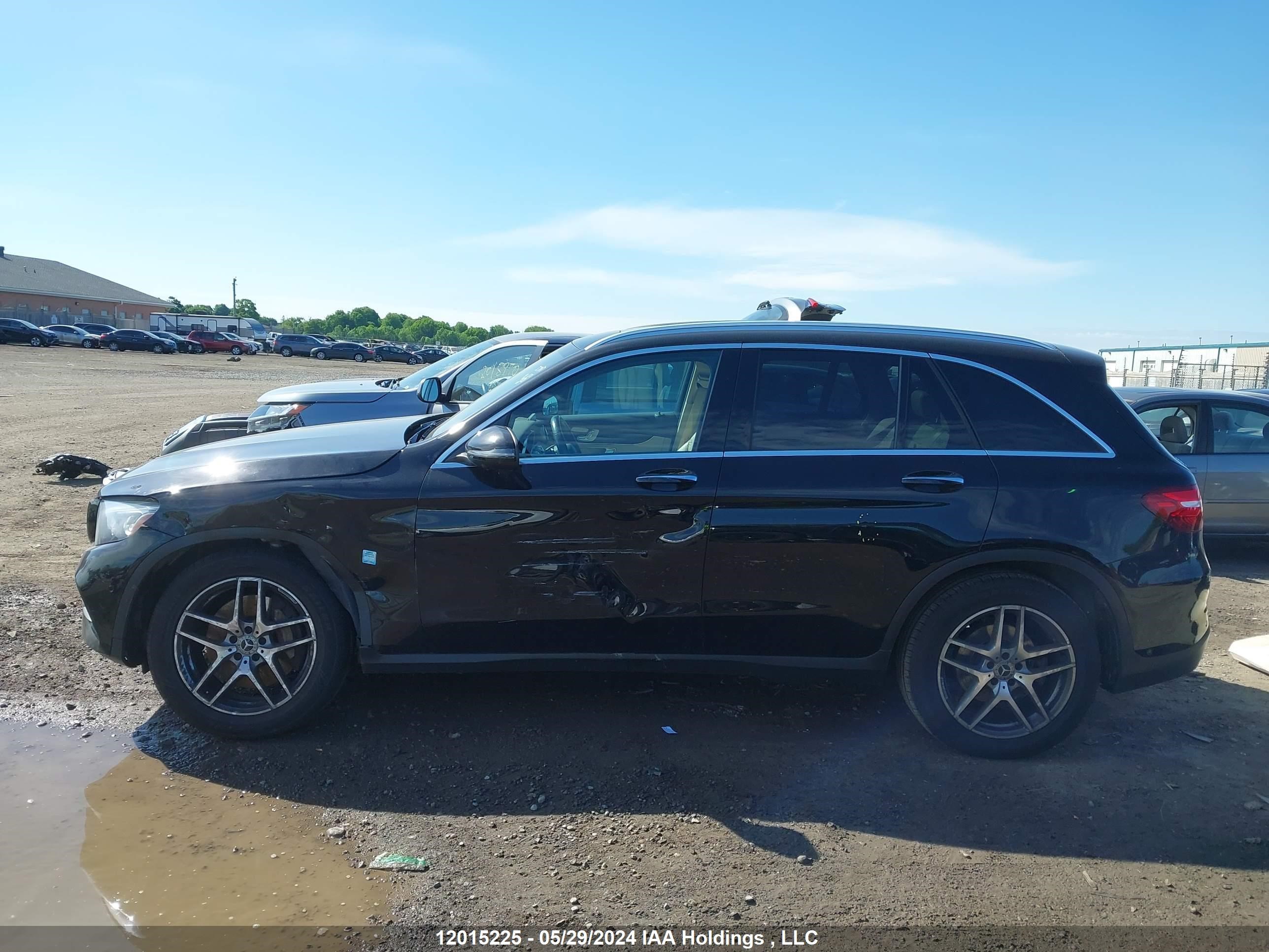 Photo 13 VIN: WDC0G4KB7JV082695 - MERCEDES-BENZ GLC 