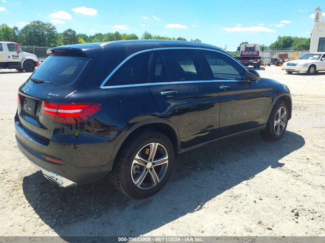 Photo 3 VIN: WDC0G4KB8HF151785 - MERCEDES-BENZ GLC-CLASS 