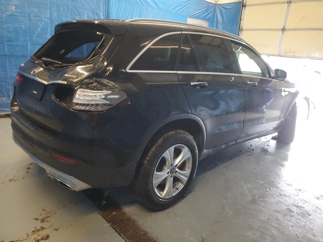 Photo 2 VIN: WDC0G4KB9JV071293 - MERCEDES-BENZ GLC 