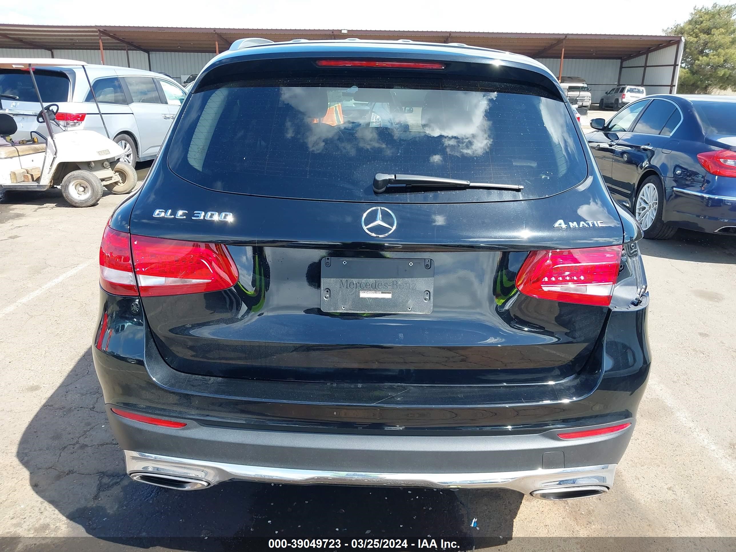 Photo 16 VIN: WDC0G4KBXGF014698 - MERCEDES-BENZ NULL 