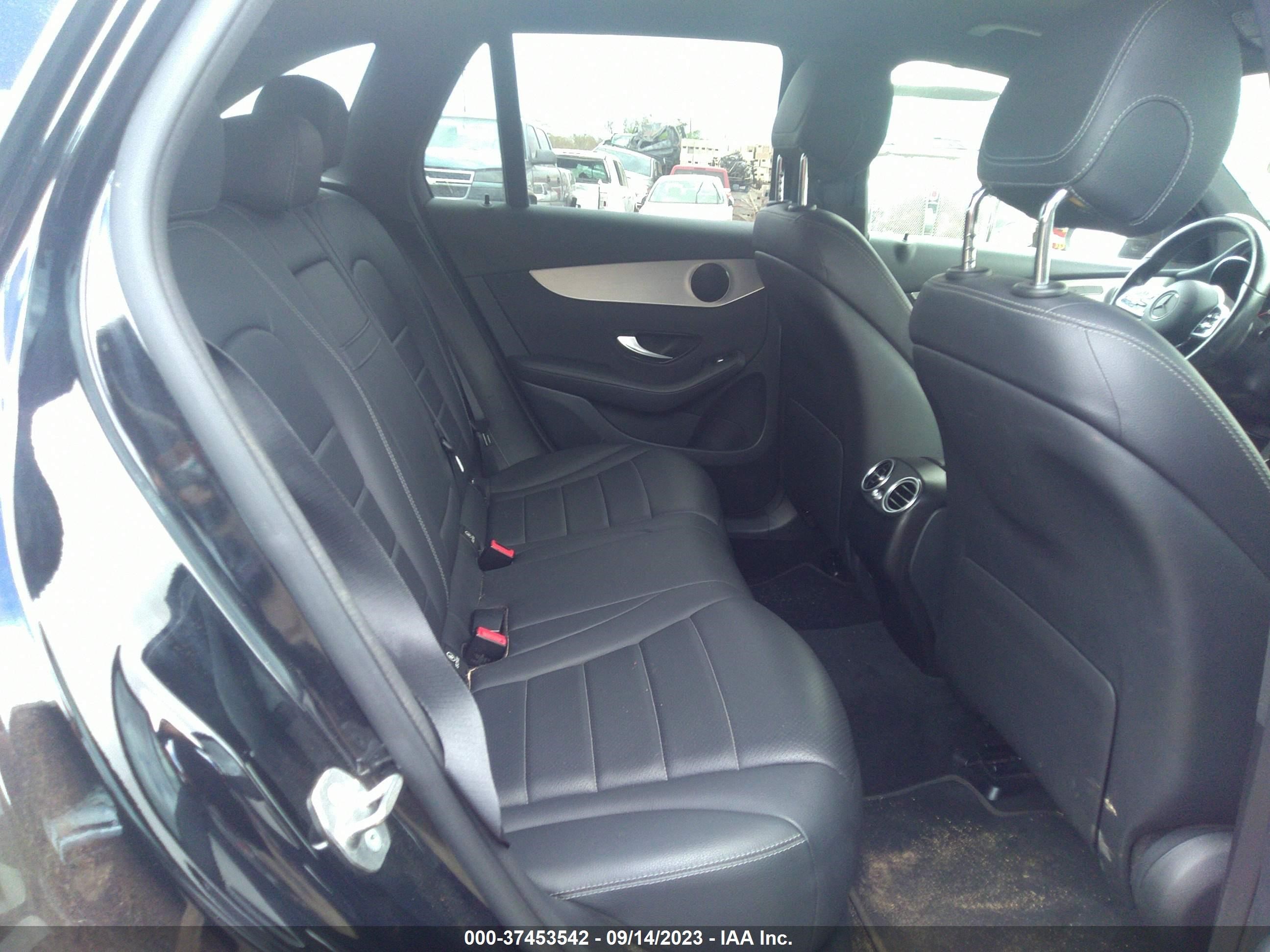 Photo 8 VIN: WDC0G8DB0LF743761 - MERCEDES-BENZ GLC 