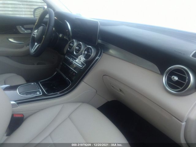 Photo 4 VIN: WDC0G8DB5LF755615 - MERCEDES-BENZ GLC 