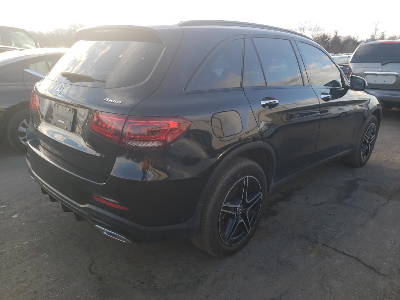 Photo 2 VIN: WDC0G8EB1LF721444 - MERCEDES-BENZ GLC 300 