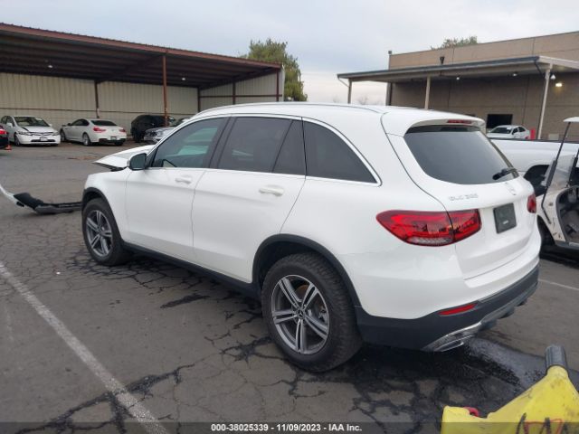 Photo 2 VIN: WDC0G8EB5LF683619 - MERCEDES-BENZ GLC-CLASS 