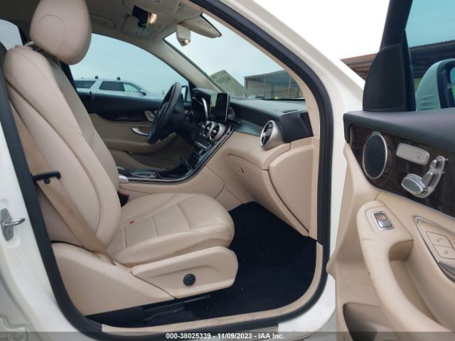 Photo 4 VIN: WDC0G8EB5LF683619 - MERCEDES-BENZ GLC-CLASS 