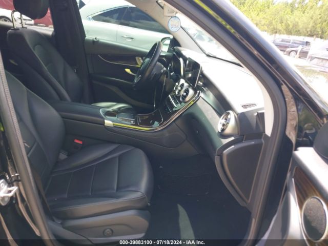 Photo 4 VIN: WDC0G8EB5LF721611 - MERCEDES-BENZ GLC-CLASS 