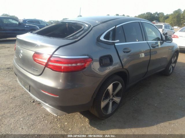 Photo 3 VIN: WDC0J4KB2HF194178 - MERCEDES-BENZ GLC 