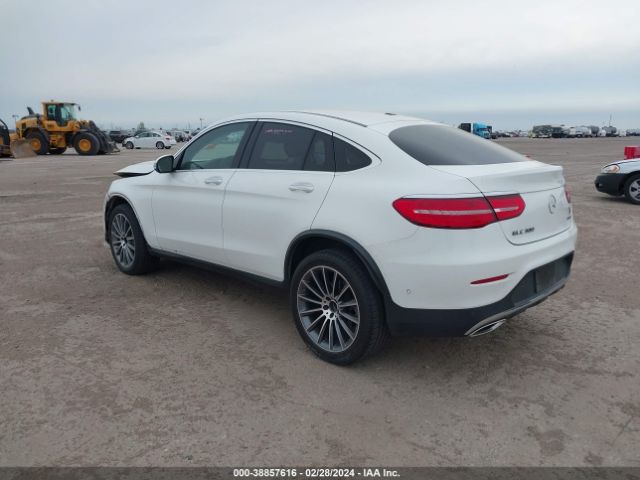 Photo 2 VIN: WDC0J4KB3HF267252 - MERCEDES-BENZ GLC 300 COUPE 