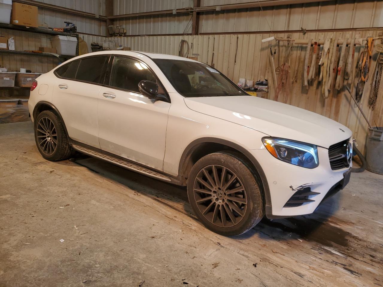 Photo 3 VIN: WDC0J4KB5JF434622 - MERCEDES-BENZ GLC 