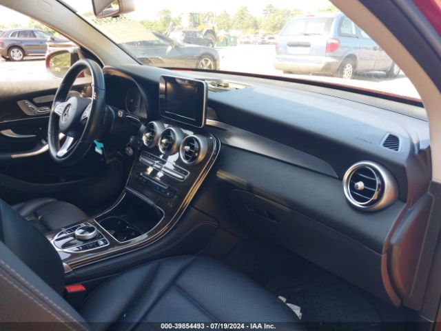 Photo 4 VIN: WDC0J4KBXHF244194 - MERCEDES-BENZ GLC-CLASS 