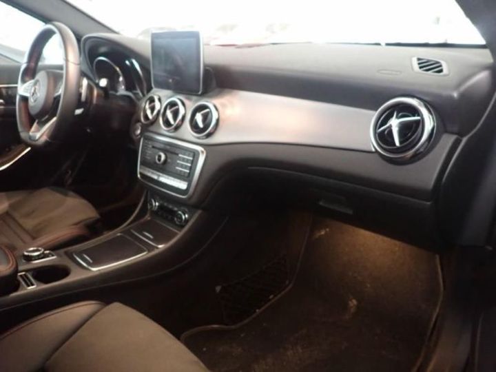 Photo 4 VIN: WDC1569021J402711 - MERCEDES-BENZ GLA 