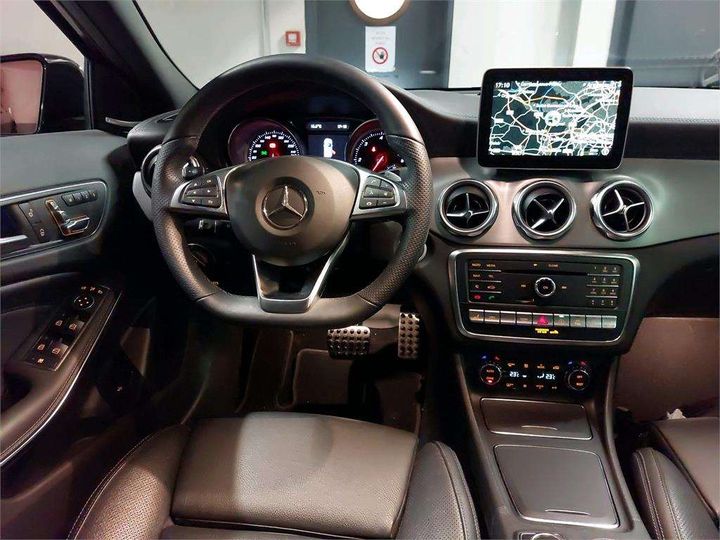 Photo 4 VIN: WDC1569021J566682 - MERCEDES-BENZ CLASSE GLA 