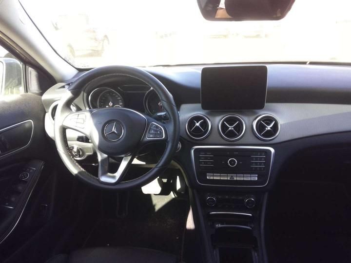 Photo 12 VIN: WDC1569031J407117 - MERCEDES-BENZ CLASE GLA 