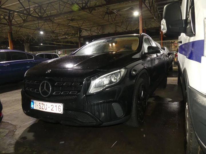 Photo 1 VIN: WDC1569031J428004 - MERCEDES-BENZ GLA 