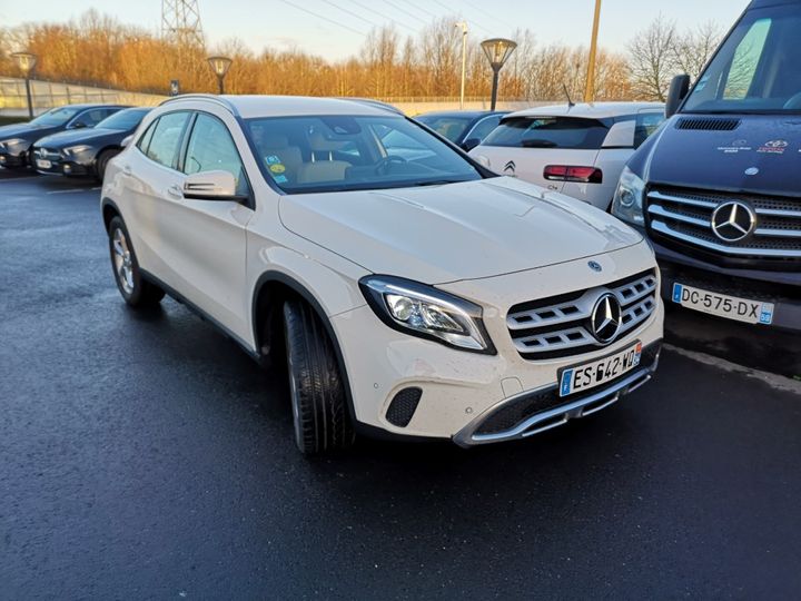 Photo 2 VIN: WDC1569031J469484 - MERCEDES-BENZ CLASSE GLA 