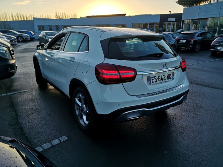 Photo 3 VIN: WDC1569031J469484 - MERCEDES-BENZ CLASSE GLA 