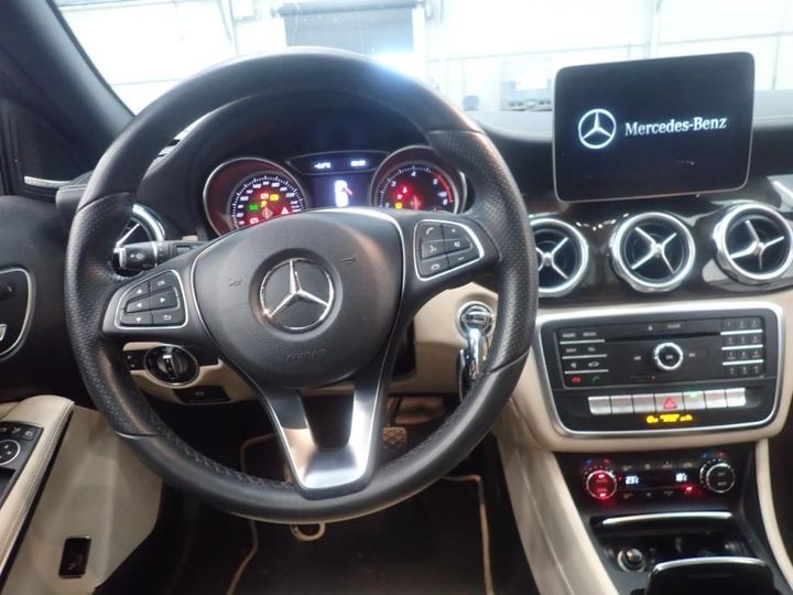 Photo 6 VIN: WDC1569031J469821 - MERCEDES-BENZ GLA 