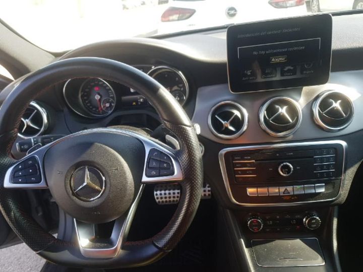 Photo 27 VIN: WDC1569031J481861 - MERCEDES-BENZ CLASE GLA 