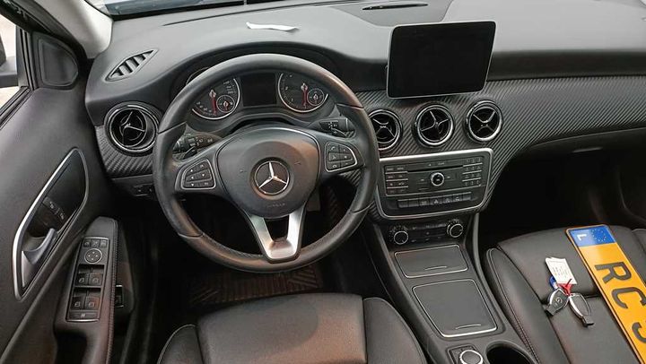 Photo 9 VIN: WDC1569031J517034 - MERCEDES-BENZ GLA &#3917 