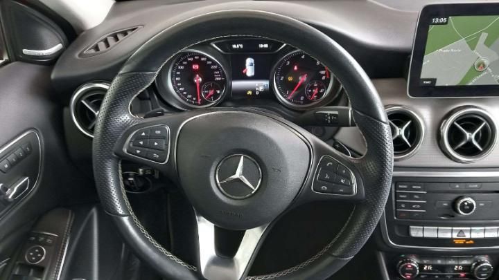 Photo 6 VIN: WDC1569031J540137 - MERCEDES-BENZ CLASE GLA 