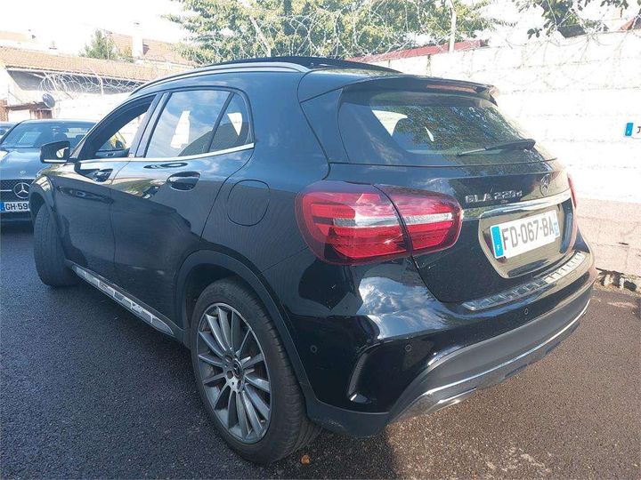 Photo 2 VIN: WDC1569031J583061 - MERCEDES-BENZ CLASSE GLA 