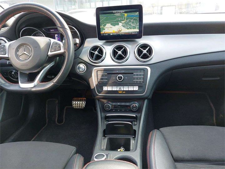 Photo 11 VIN: WDC1569031J586651 - MERCEDES-BENZ CLASSE GLA 