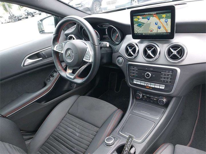 Photo 4 VIN: WDC1569031J627403 - MERCEDES-BENZ CLASSE GLA 